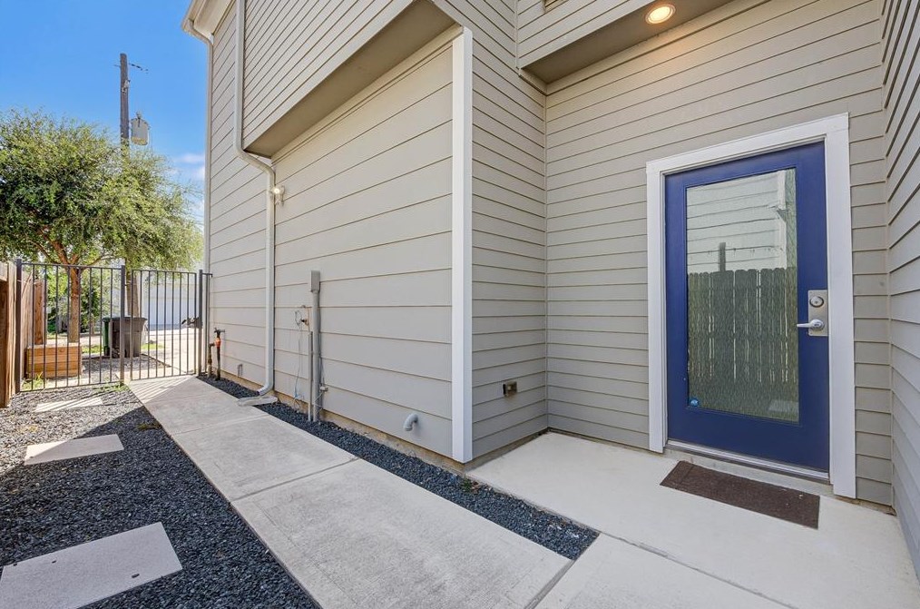 4807 Nichols St, Houston, TX 77020