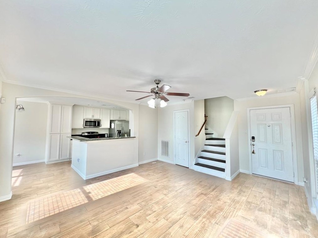 2718 Shearwater Bend Dr, Humble, TX 77396
