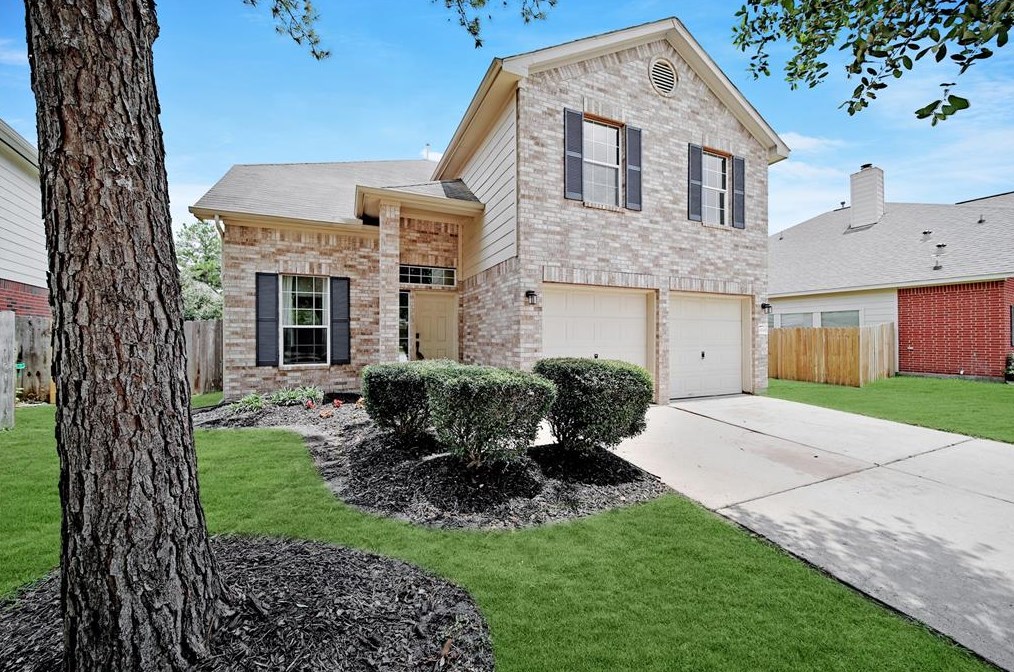 6834 Silver Shores Ln, Katy TX  77449-7628 exterior
