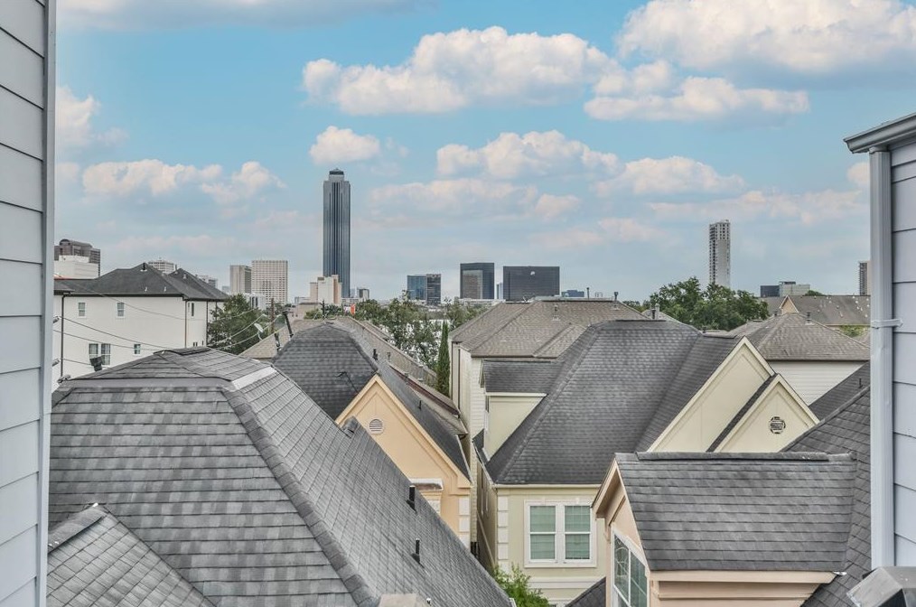 5710 Winsome Ln, Houston TX  77057-5775 exterior