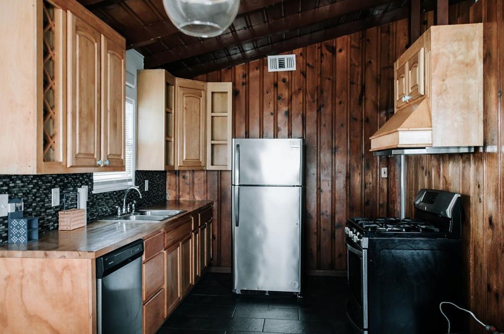 5910 Weber Ave, Galveston, TX 77551