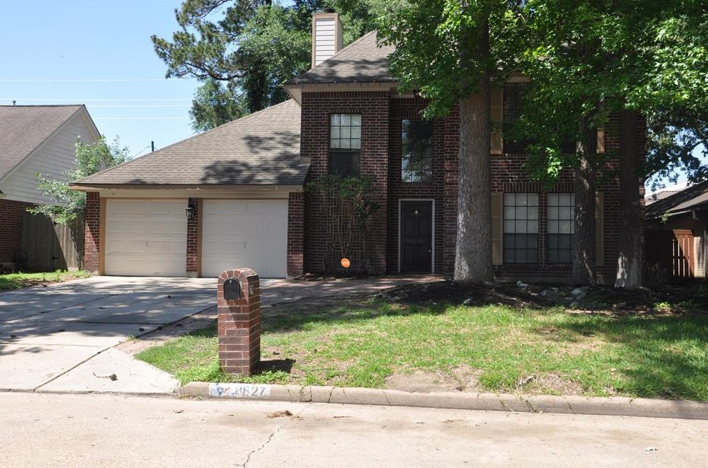 8627 Summit Pines Dr, Humble, TX 77346