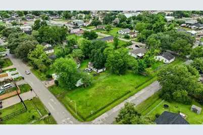 10102 Porto Rico Road, Houston, TX 77041 - Photo 8