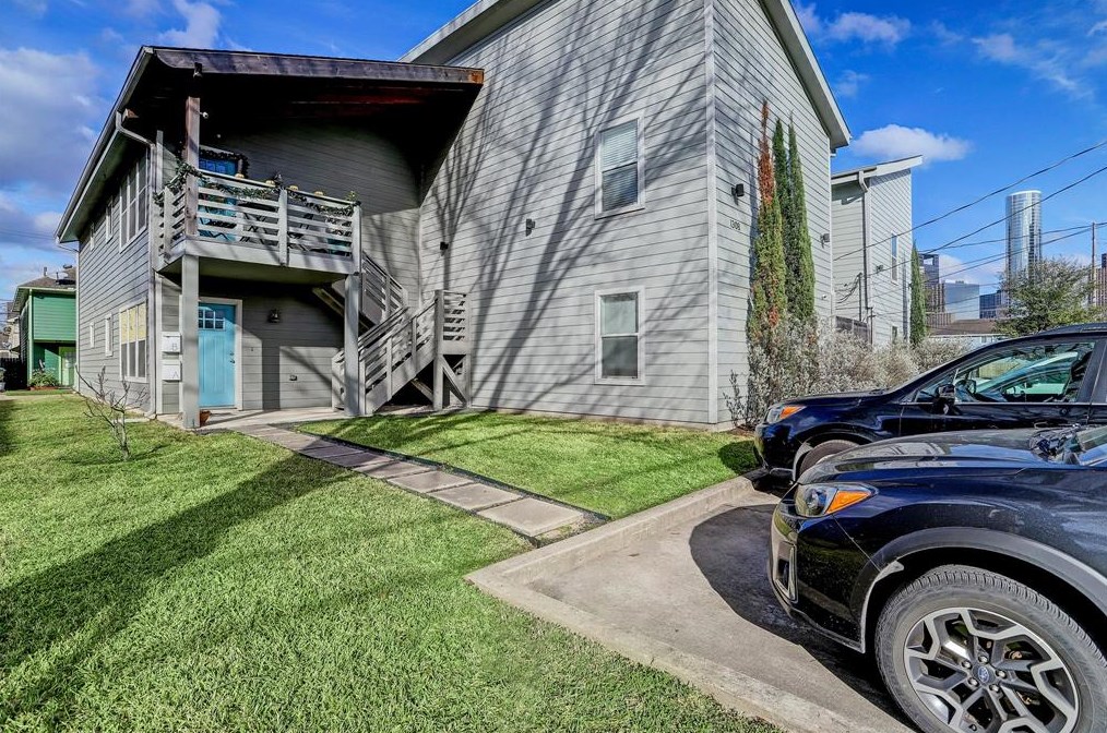 1308 Ruthven St #b, Houston, TX 77019