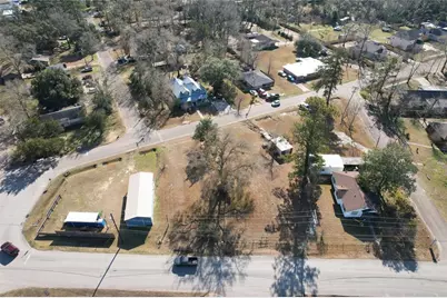 303 Southline Street, Cleveland, TX 77327 - Photo 2