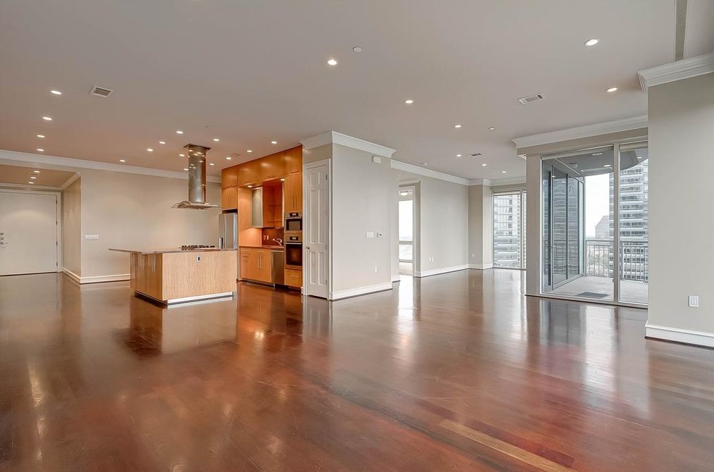 1600 Post Oak #1604, Houston, TX 77056