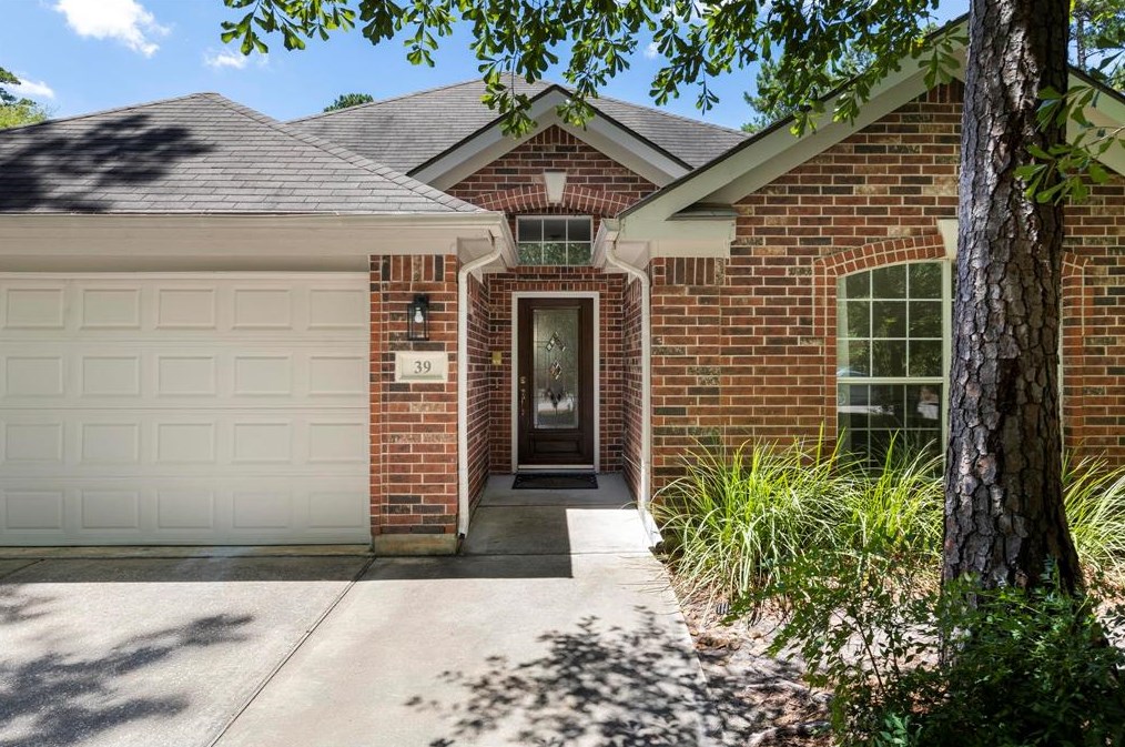 39 Indigo Cir, Spring, TX 77381-4703