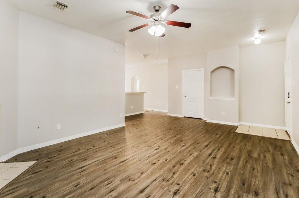5238 Sherilynn Dr, Spring TX  77373-7597 exterior