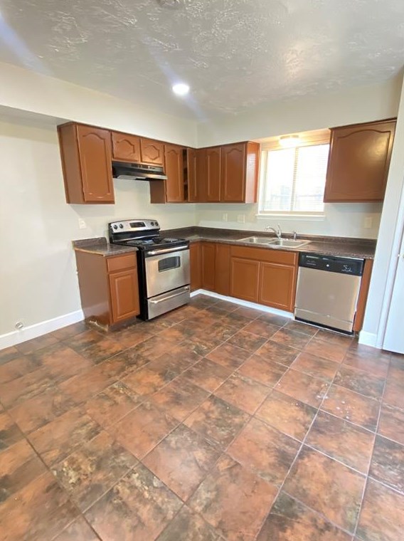 6706 Northleaf Dr, Houston TX  77086-1930 exterior
