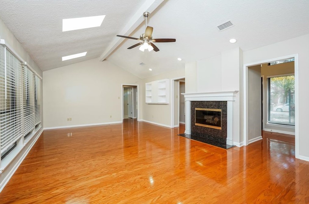 12502 Olympia Dr, Houston TX  77077-5828 exterior