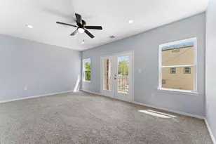 1215 E 34th St, Houston, TX 77022 - Photo 20