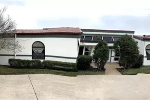 7110 W Mockingbird Ln, Pearland, TX 77584 - Photo 4