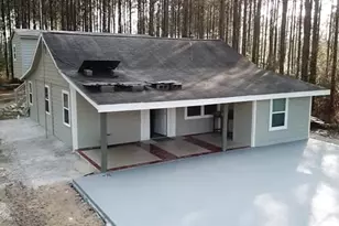 58 County Rd 3560, Cleveland, TX 77327 - Photo 2