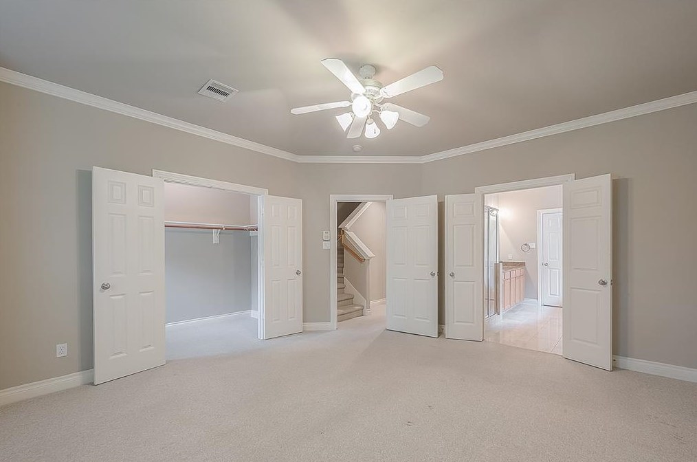 9113 Creekstone Lk Dr, Houston TX  77054-1029 exterior