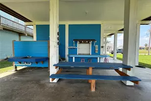 2108 Mills, Crystal Beach, TX 77650 - Photo 14