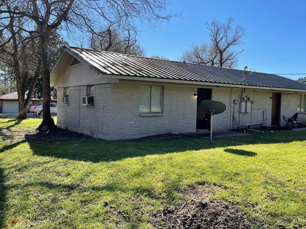 22 Deborah #b, Huntsville, TX 77340