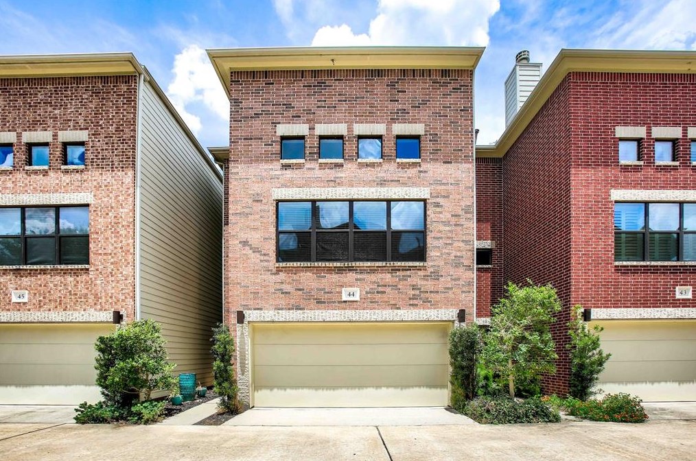 650 E Westcross Street E #44, Houston, TX 77018