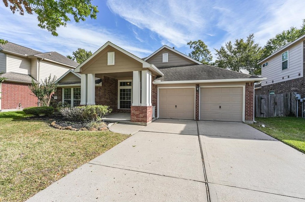 13806 Brighton Park Dr, Houston, TX 77044-4996