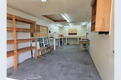 8660 Cedar Hill Road, Brenham, TX 77833 - Photo 32