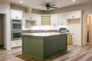 8660 Cedar Hill Rd, Brenham, TX 77833 - Photo 12