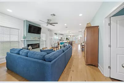 859 Main Street, Crystal Beach, TX 77650 - Photo 18