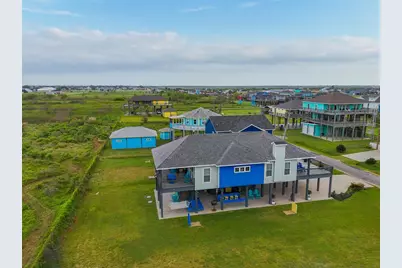 859 Main Street, Crystal Beach, TX 77650 - Photo 36