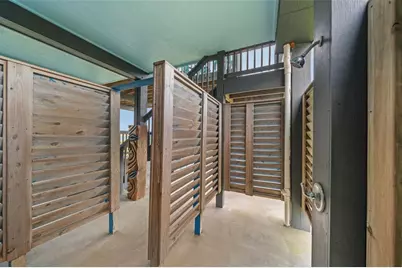 859 Main Street, Crystal Beach, TX 77650 - Photo 6