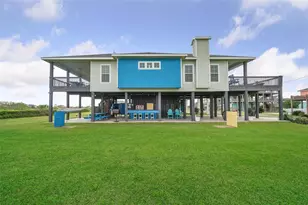 859 Main St, Crystal Beach, TX 77650 - Photo 40