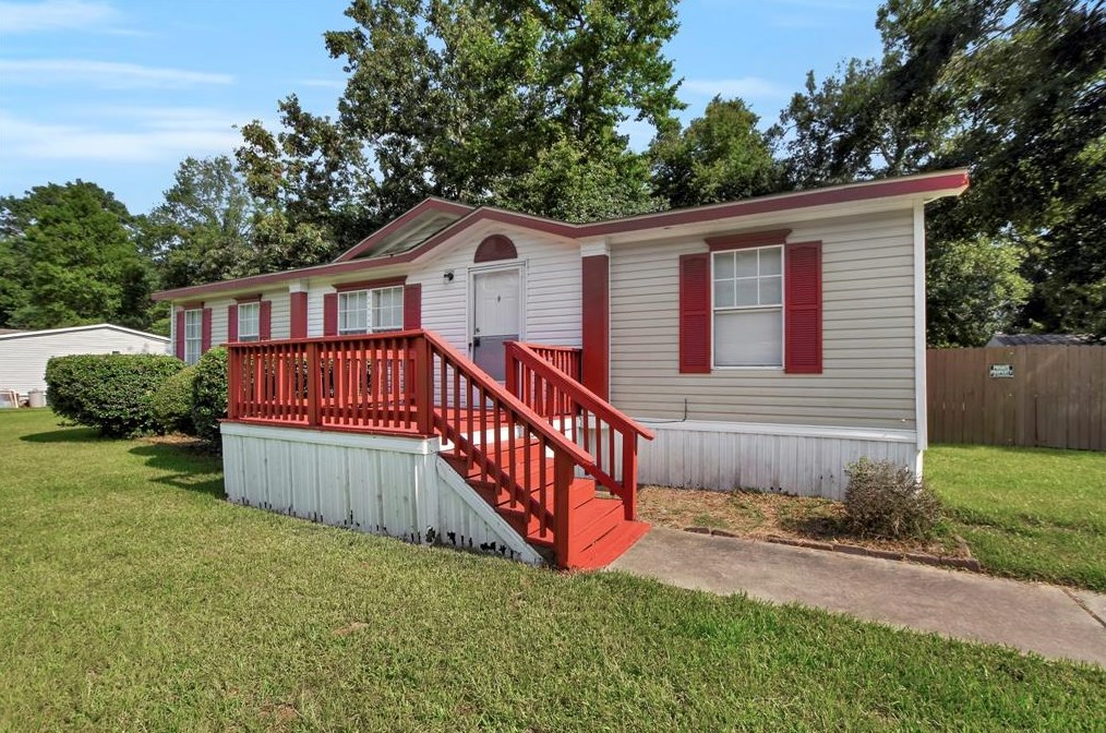 16438 N Emerson Cir, Conroe, TX 77306