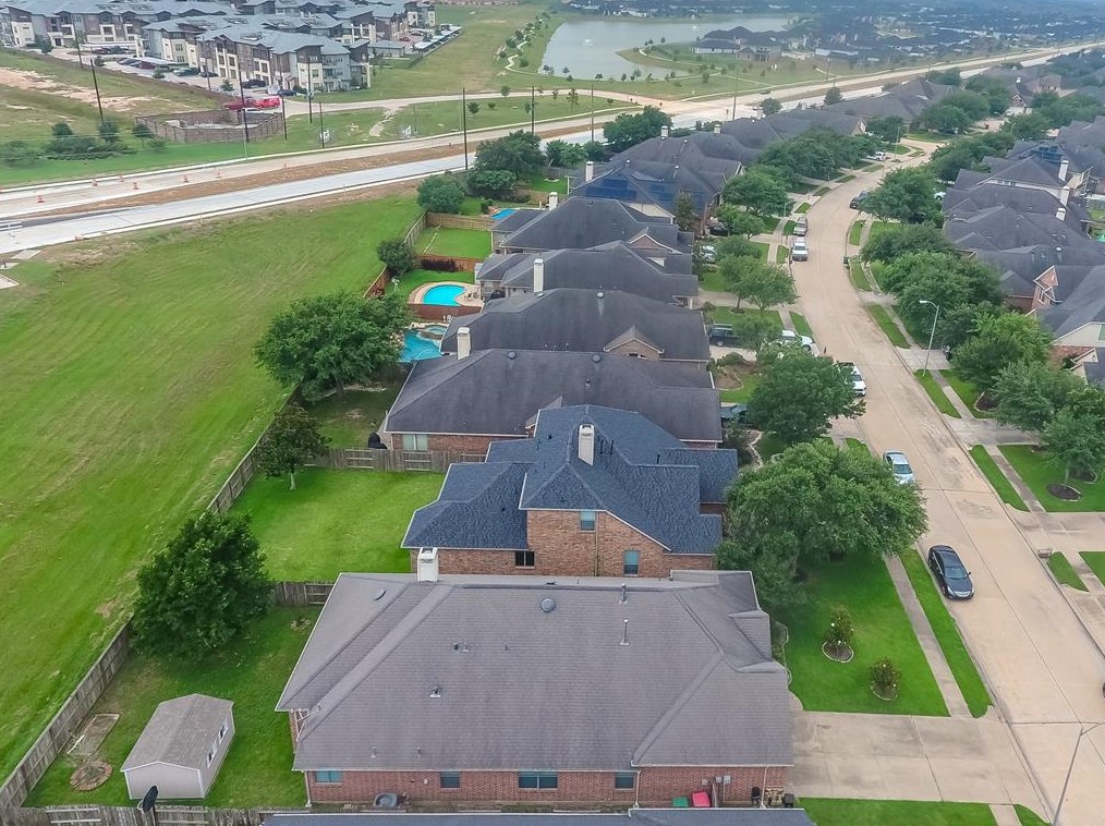28203 Helmsman Knl Dr, Katy TX  77494-8524 exterior