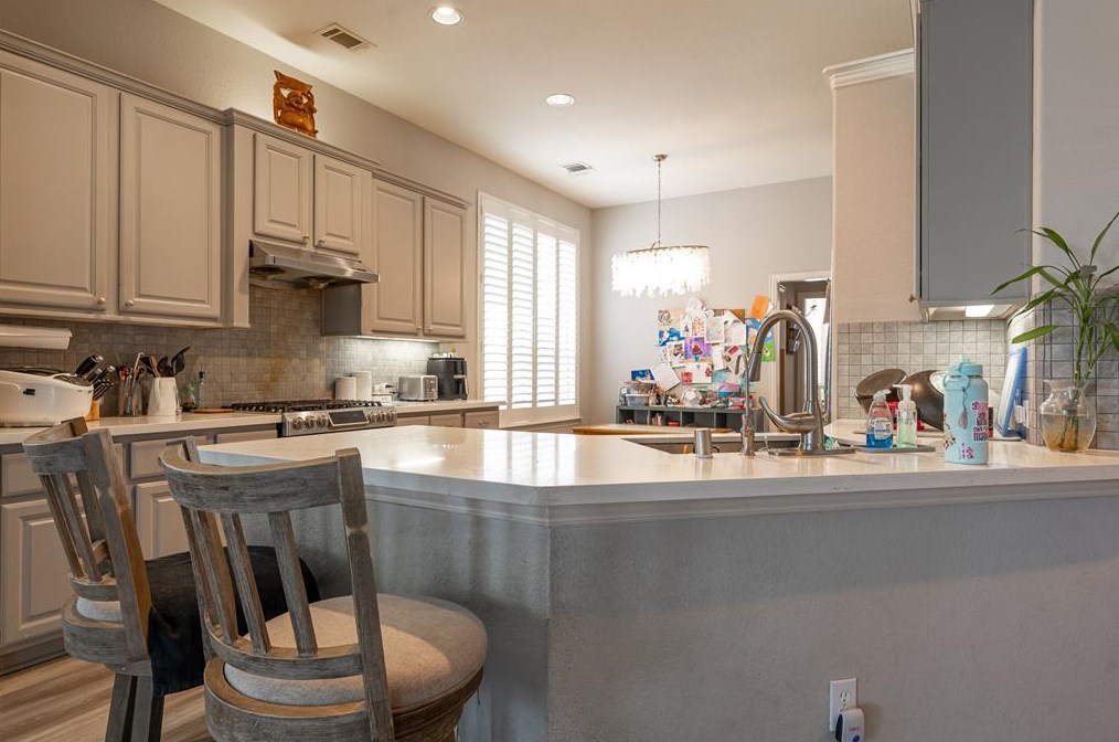 28203 Helmsman Knl Dr, Katy TX  77494-8524 exterior