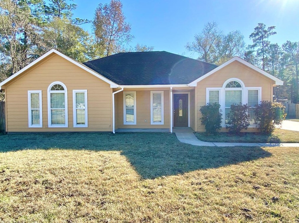 19906 S Plantation Estates Dr, Porter, TX 77365