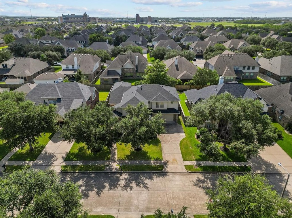 2511 Ventura Dr, League City, TX 77573