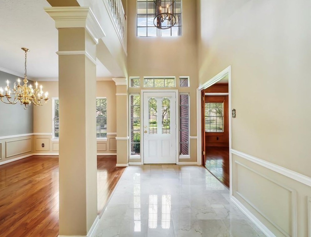 4419 Bermuda Dr, Sugar Land, TX 77479