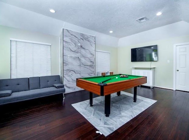 1803 Woodland Springs St, Houston, TX 77077
