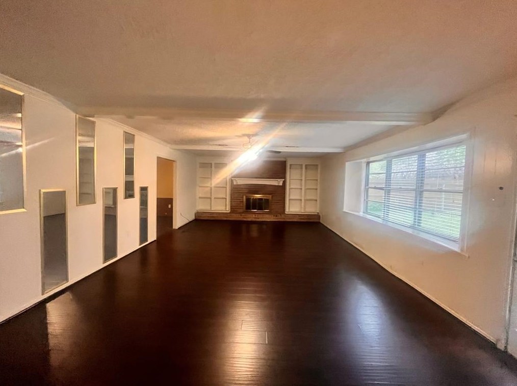 8307 Champion Forest Cir, Spring, TX 77379