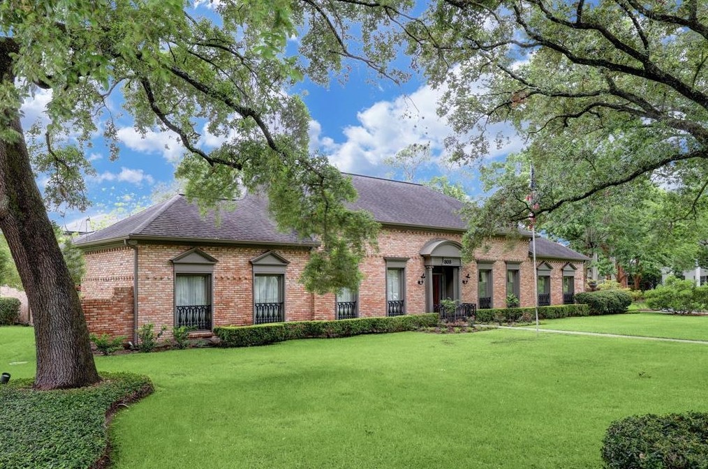 803 Hedwig Way, Houston, TX 77024-4520