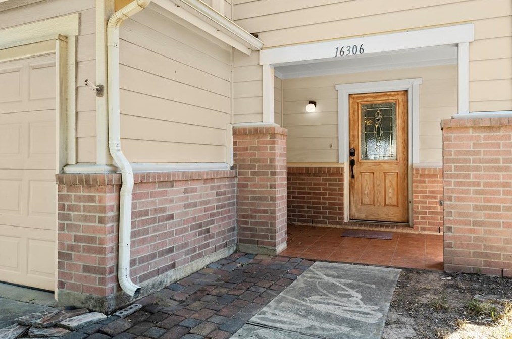 16306 Kendons Way Ln, Cypress, TX 77429