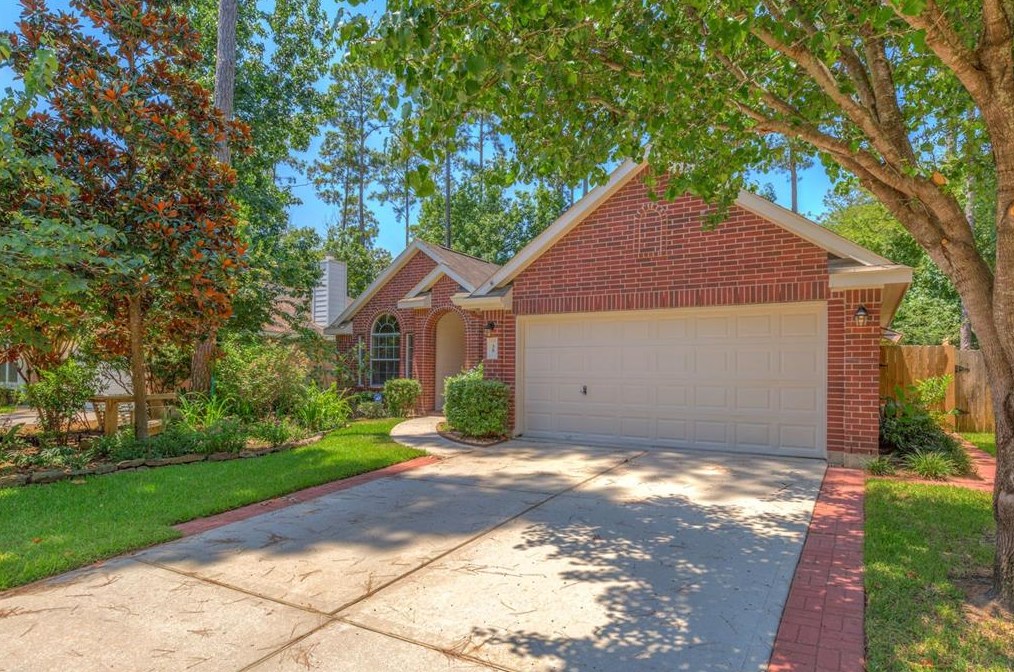 35 Bristol Gate Pl, Spring TX  77380-5405 exterior