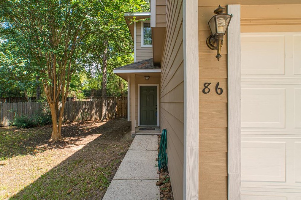 86 Blue Creek Ct, Spring, TX 77382-1733