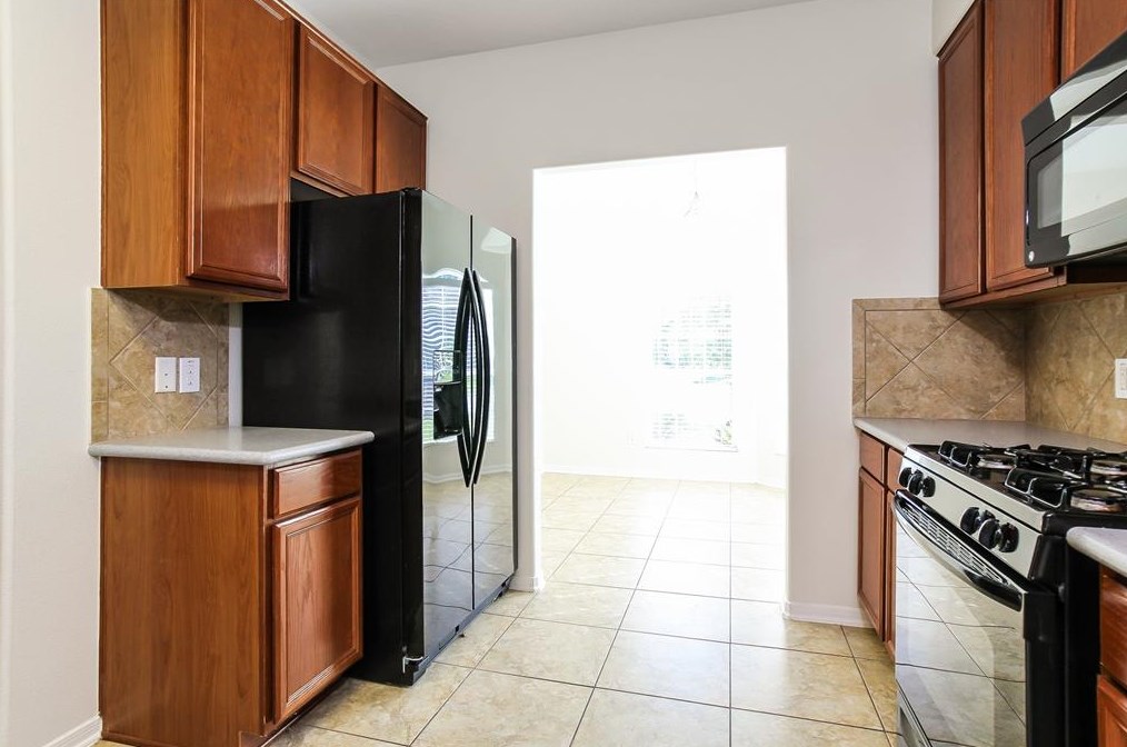 24218 Bentgate Dr, Spring TX  77373-2418 exterior