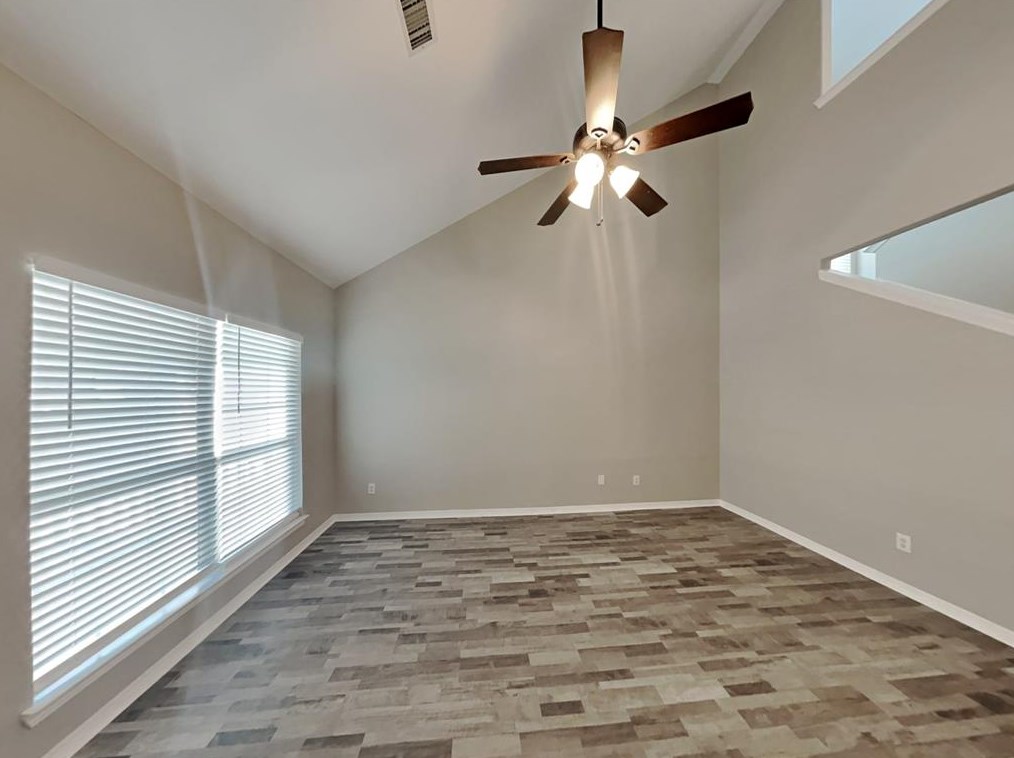 10015 Sweetnectar Ln, Tomball, TX 77375