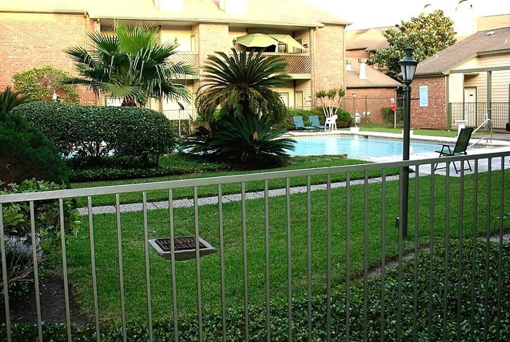 6500 Harbor Town Dr #2608, Houston, TX 77036