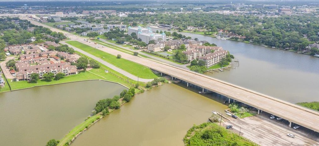 18800 Egret Bay Blvd Apt 214, Houston, TX 77058