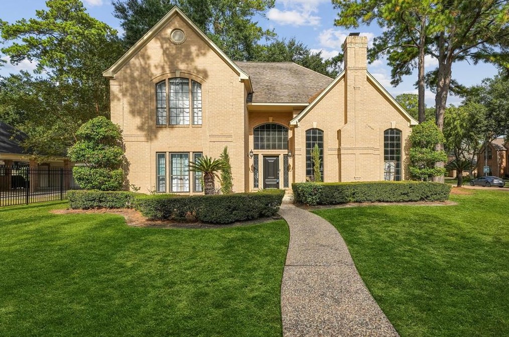 6782 Cutten Pkwy, Houston, TX 77069-1700