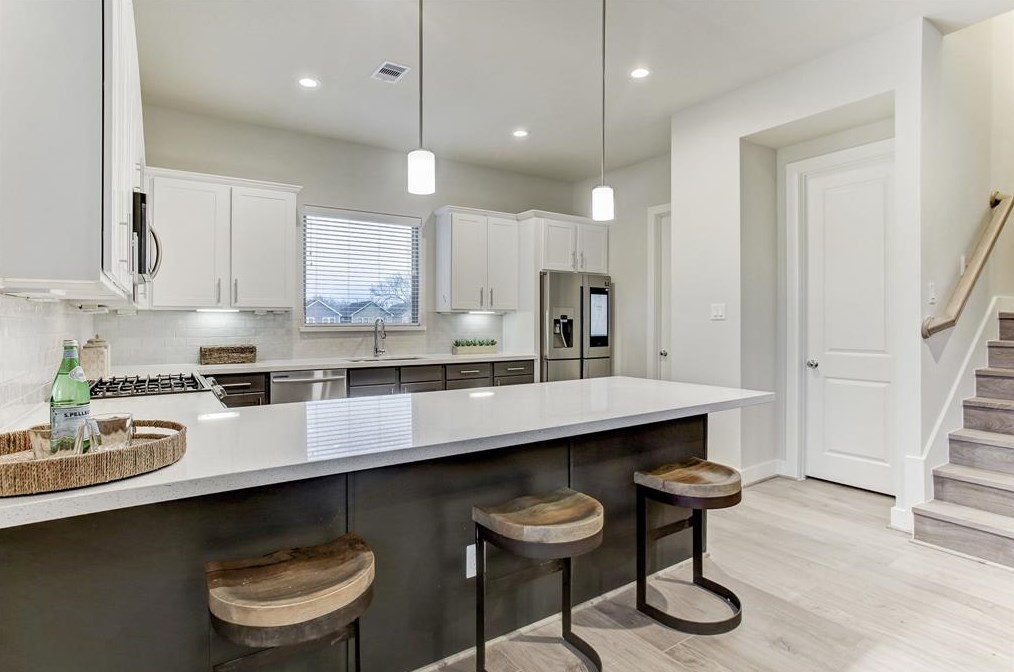 3007 Hicks, Houston TX  77007-3815 exterior