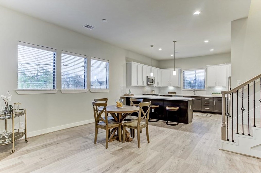 3007 Hicks, Houston TX  77007-3815 exterior