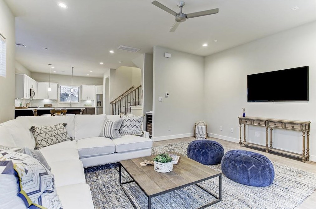 3007 Hicks, Houston TX  77007-3815 exterior