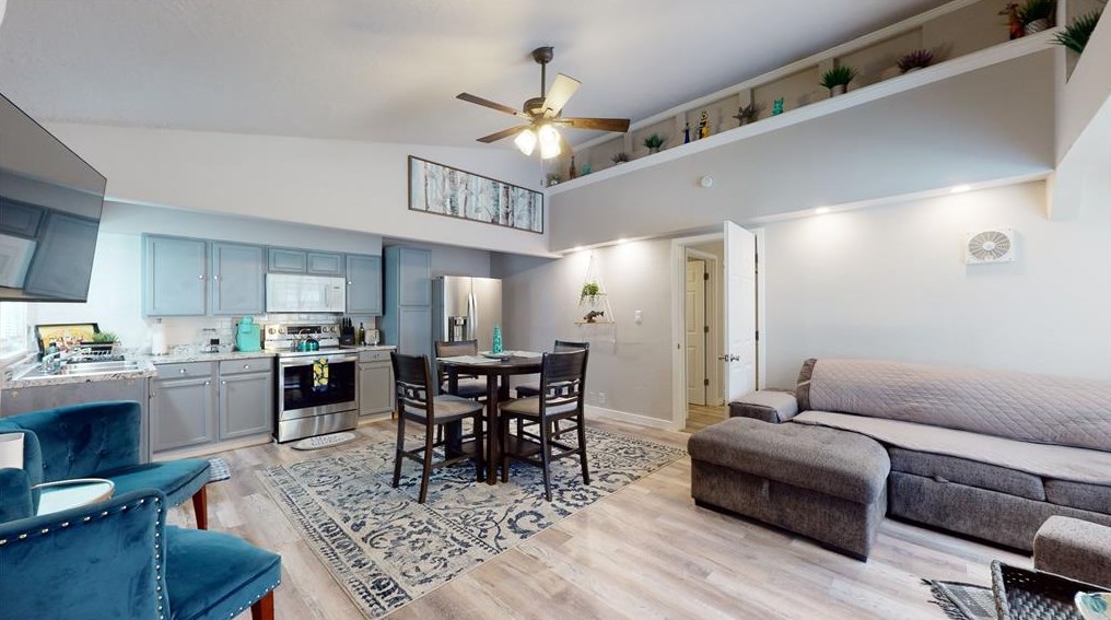 4507 W Bayshore Dr #1, Bacliff, TX 77518