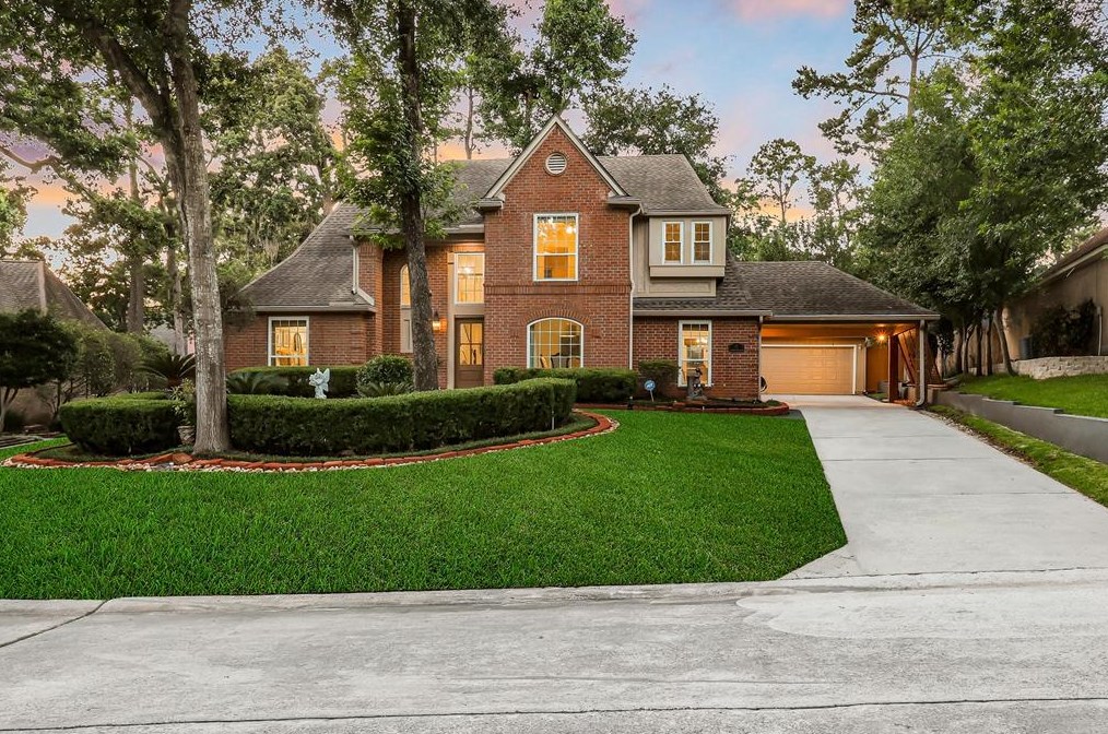 14 Twin Springs Pl, Spring, TX 77381-3209